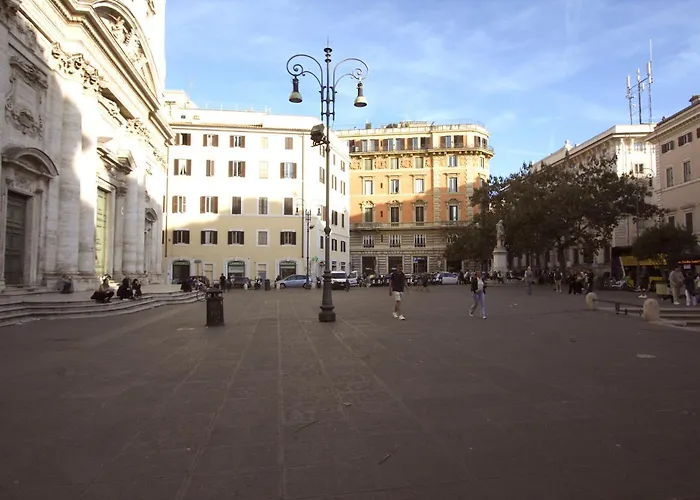 Lovely In Campo De Fiori Daire Roma